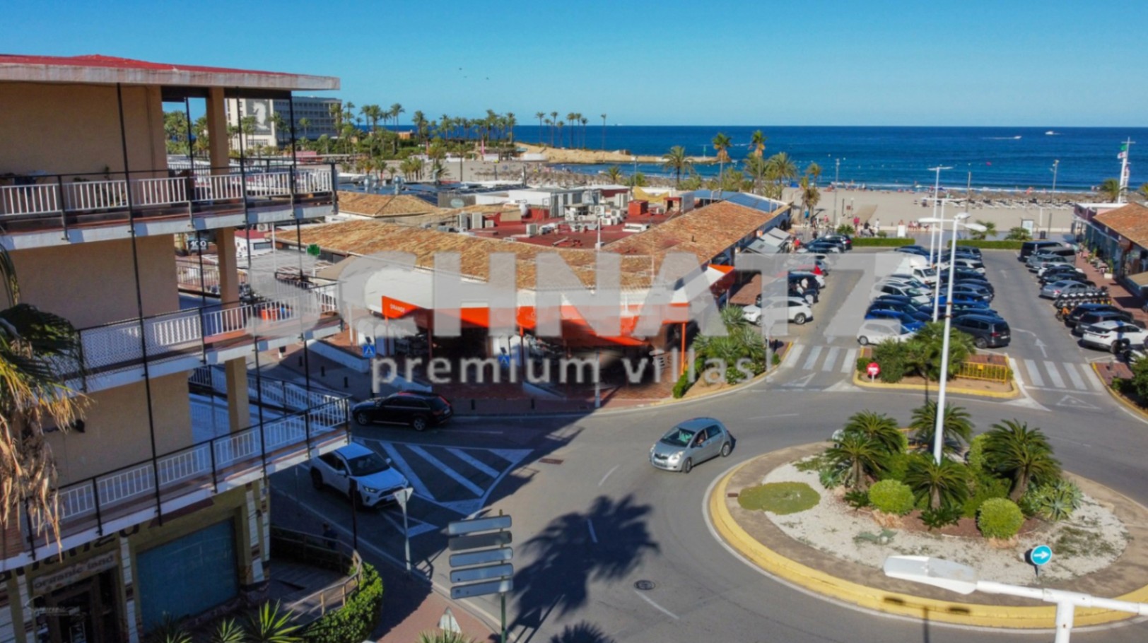 Apartamento en venta en primera linea de la playa del Arenal de Jávea