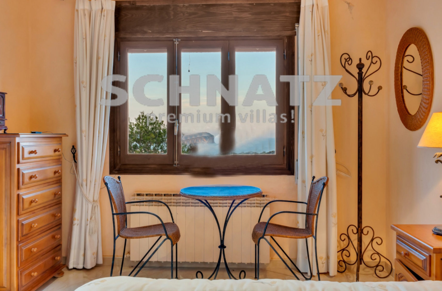 Villa con impresionantes vistas al mar en venta en Jávea