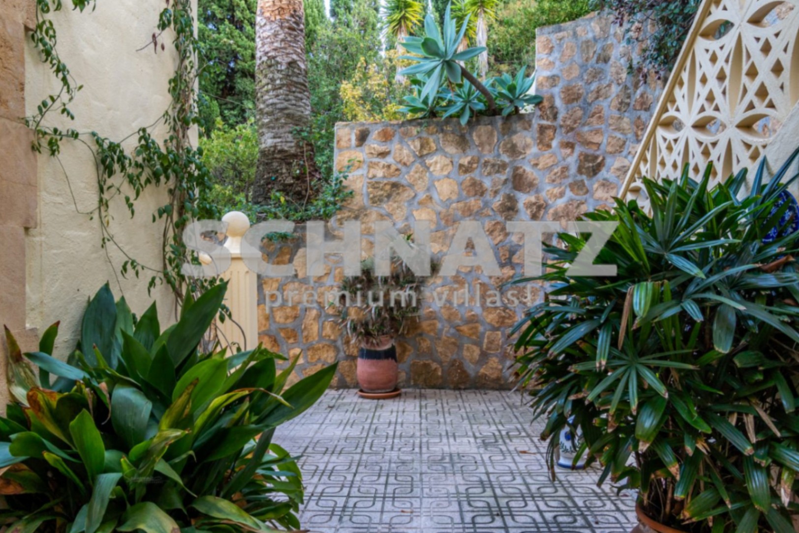 Villa con impresionantes vistas al mar en venta en Jávea