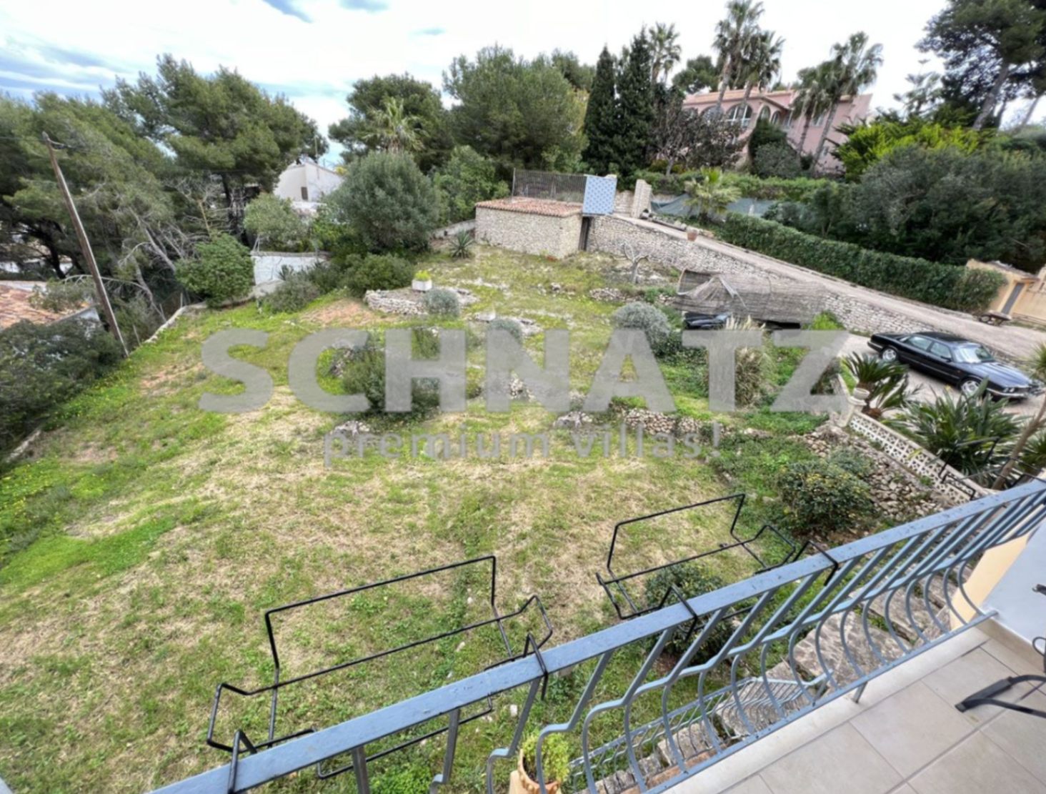 Villa con vistas al mar y cerca de la playa en venta en Jávea