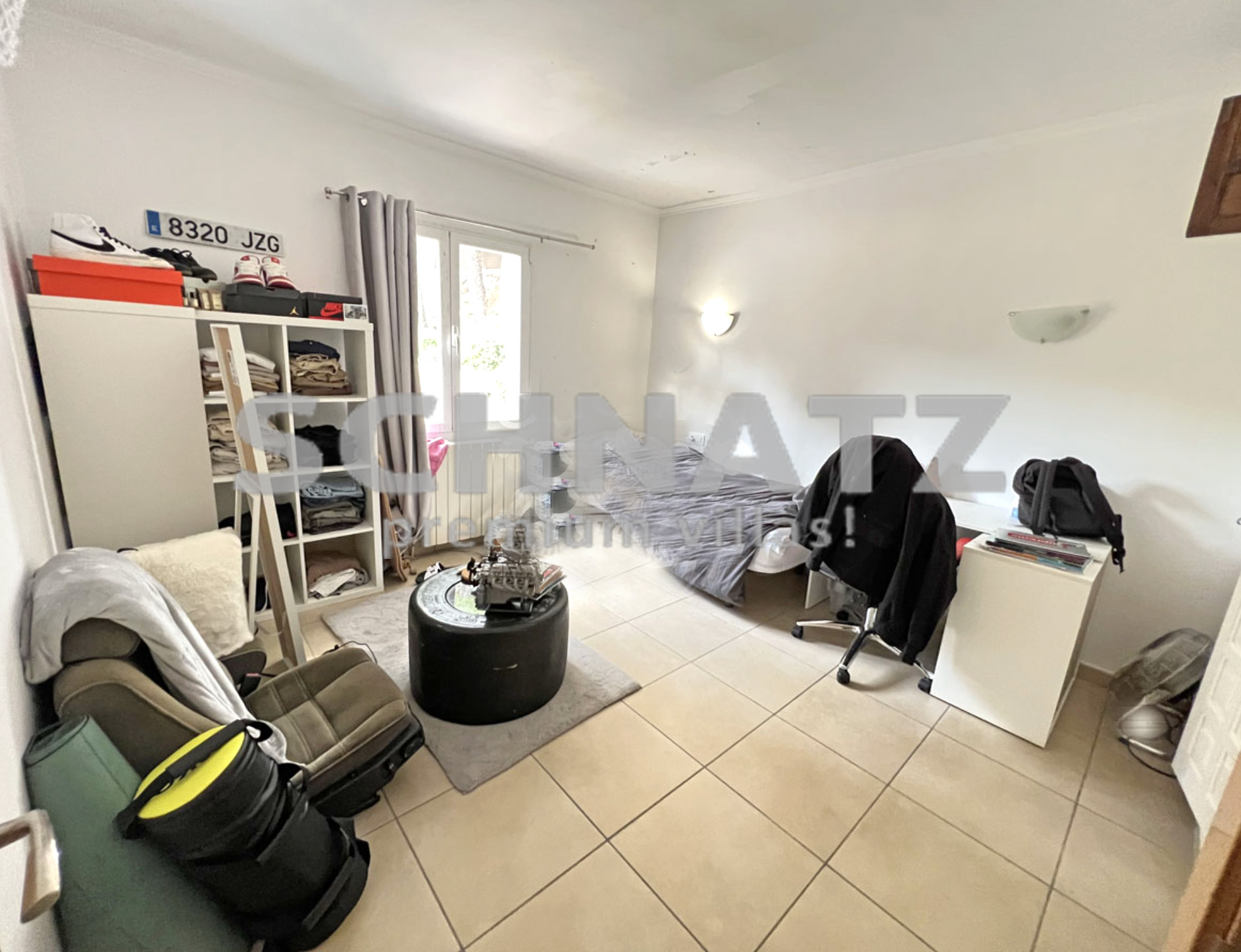 Villa con vistas al mar y cerca de la playa en venta en Jávea