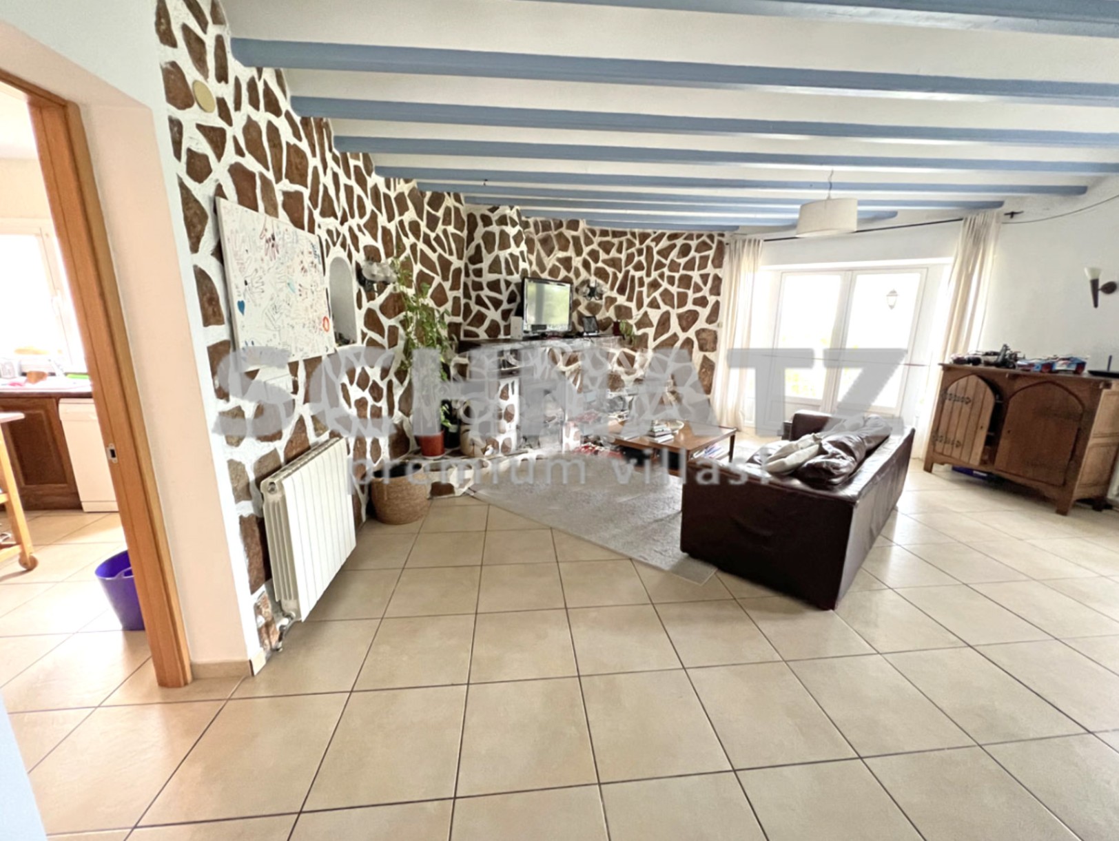 Villa con vistas al mar y cerca de la playa en venta en Jávea