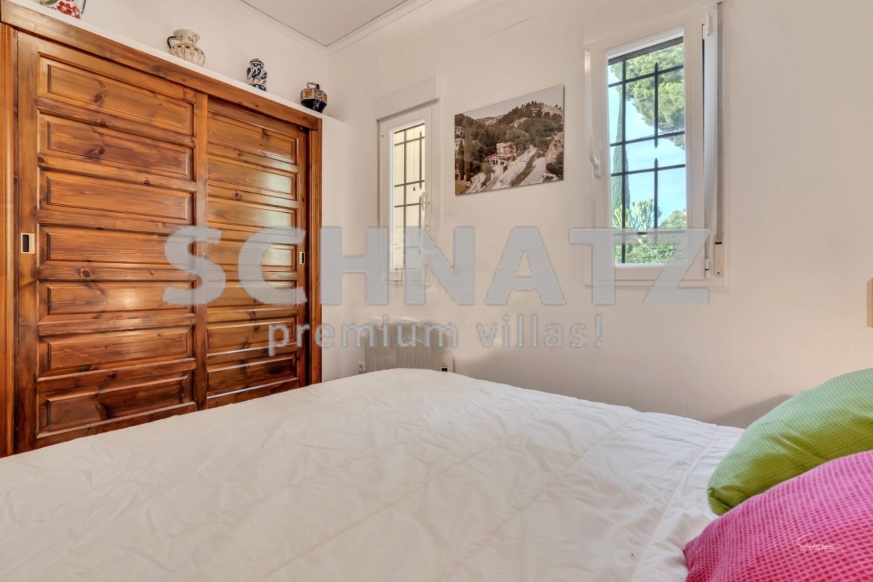 Villa en primera línea con vistas al mar en venta en el puerto de Jávea