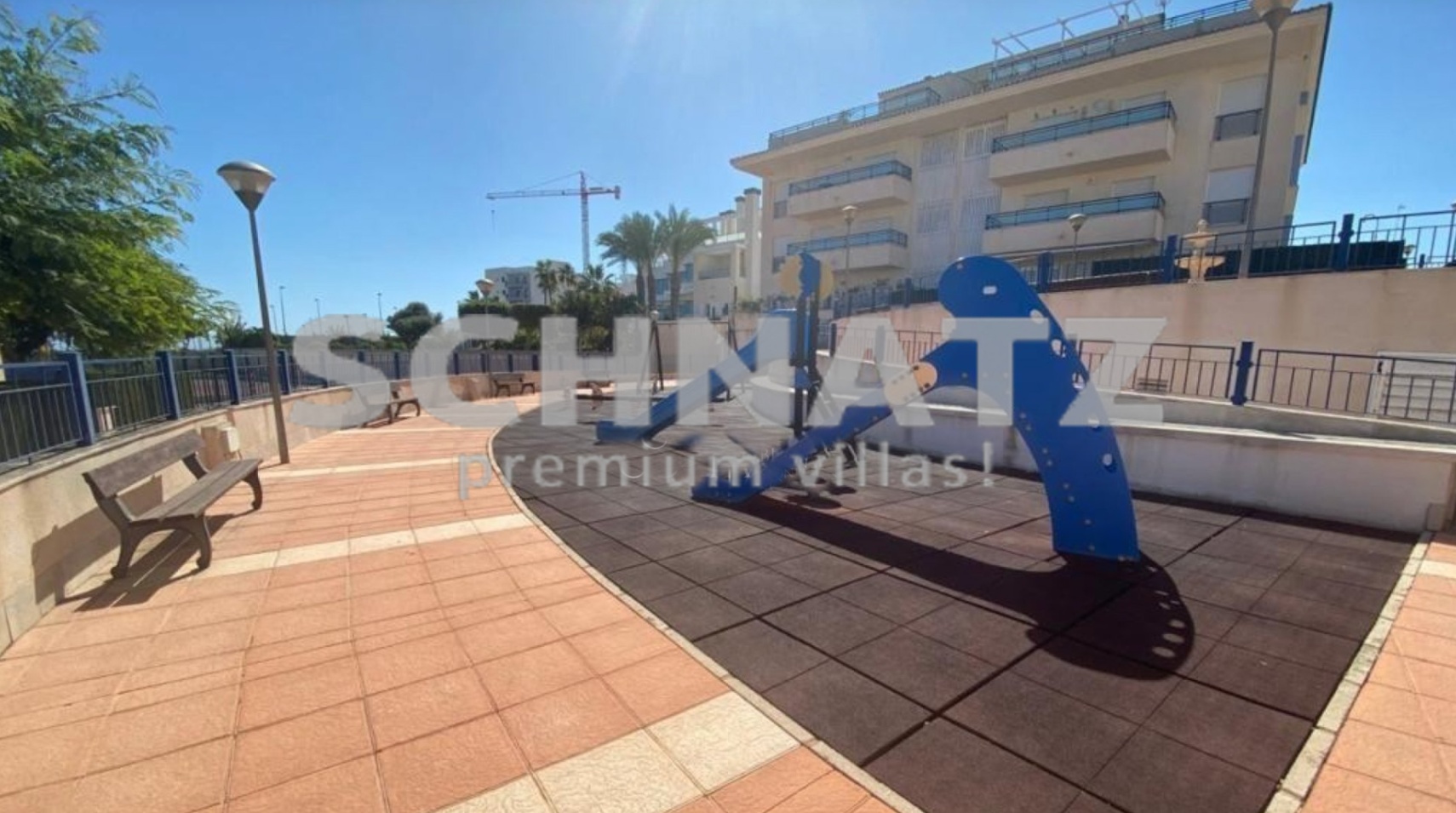 Ático con vistas al mar en venta en Mil Palmeras