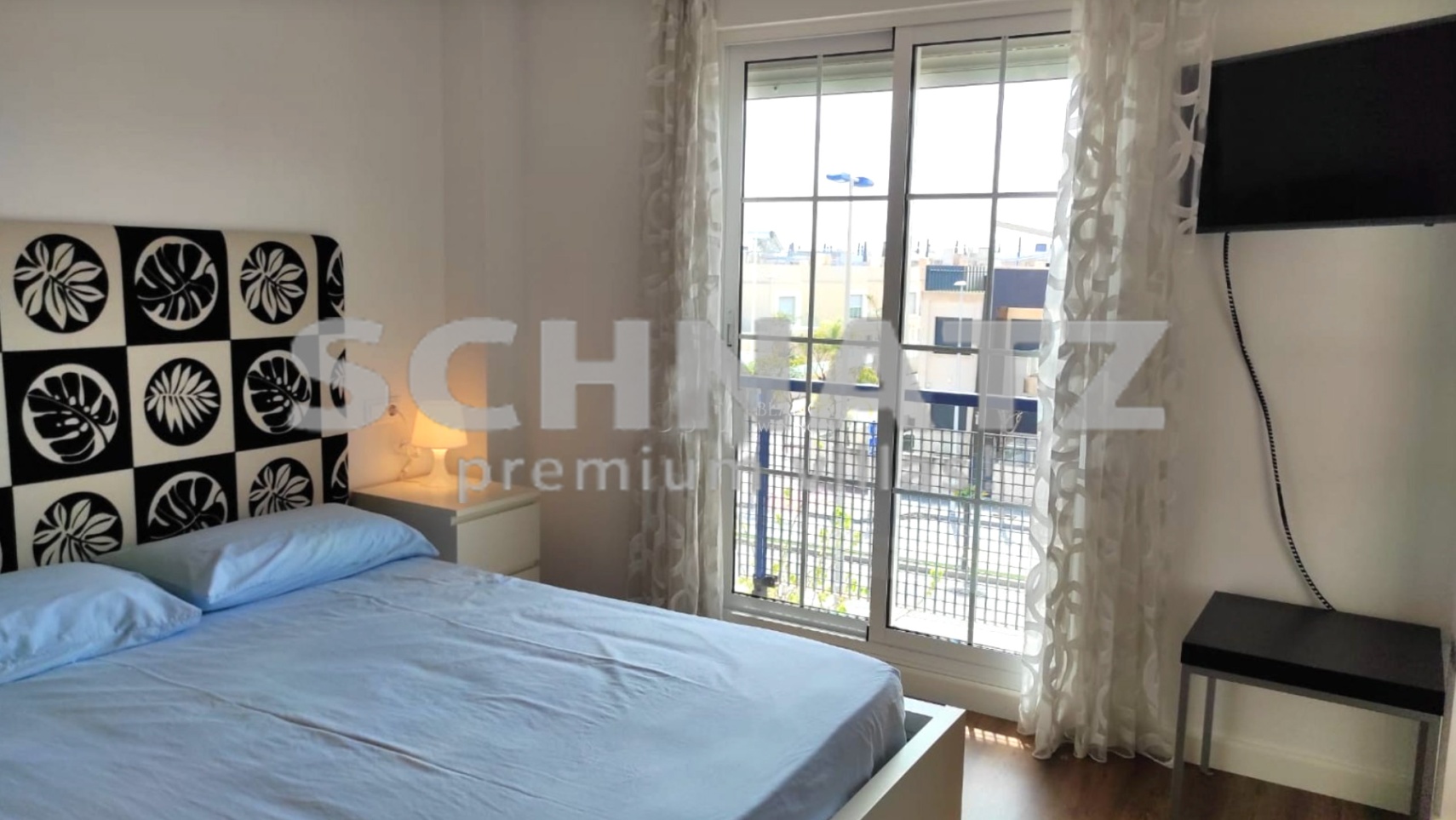 Ático con vistas al mar en venta en Mil Palmeras