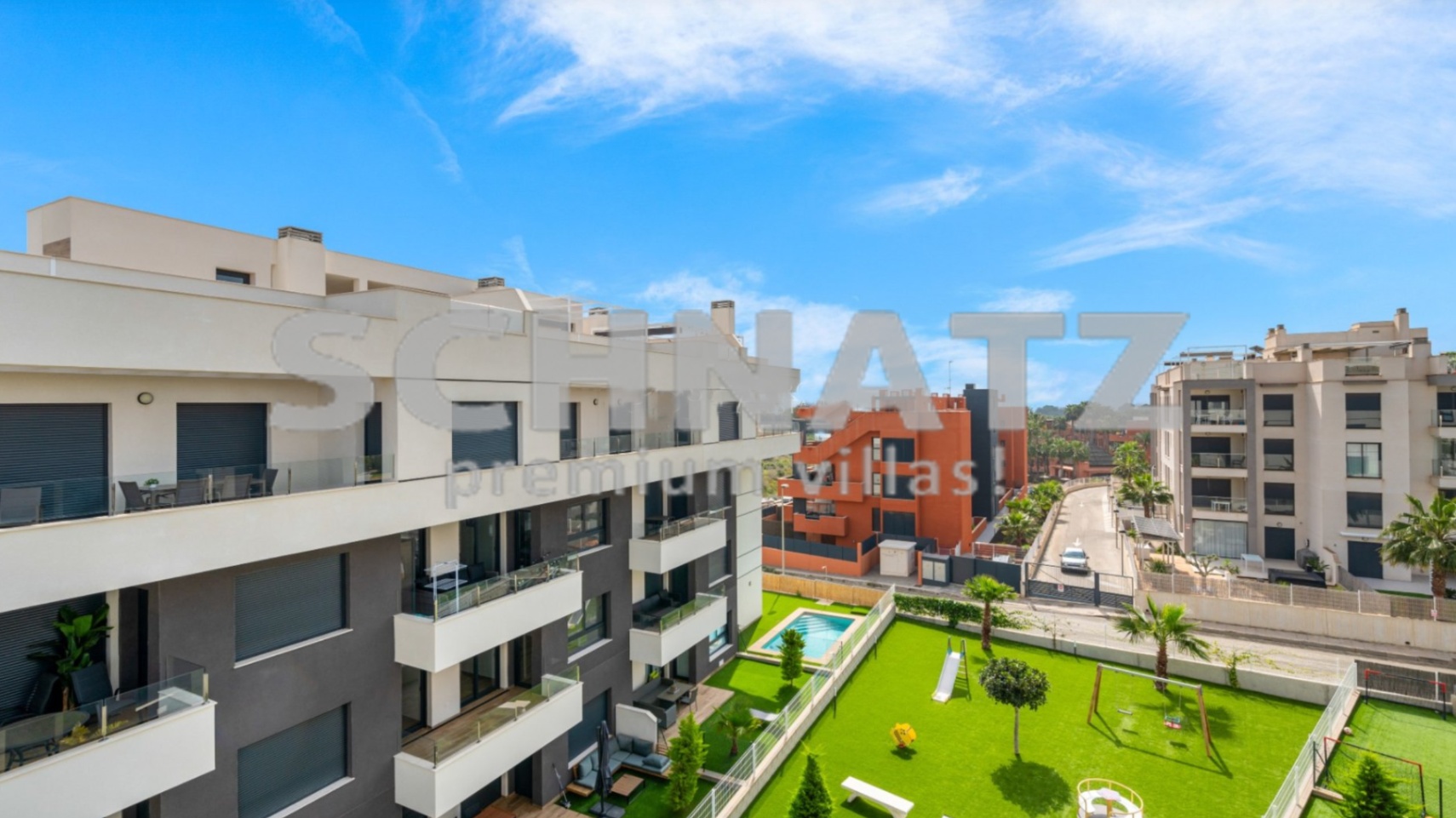 Precioso ático con vistas al mar en venta en Villamartín, Orihuela Costa