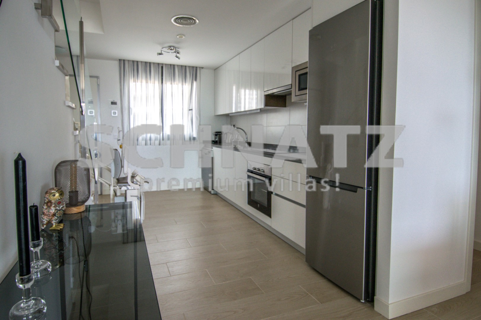 Amplio apartamento dúplex con vistas al mar en venta en Finestrat
