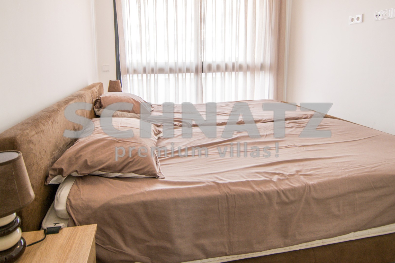 Amplio apartamento dúplex con vistas al mar en venta en Finestrat