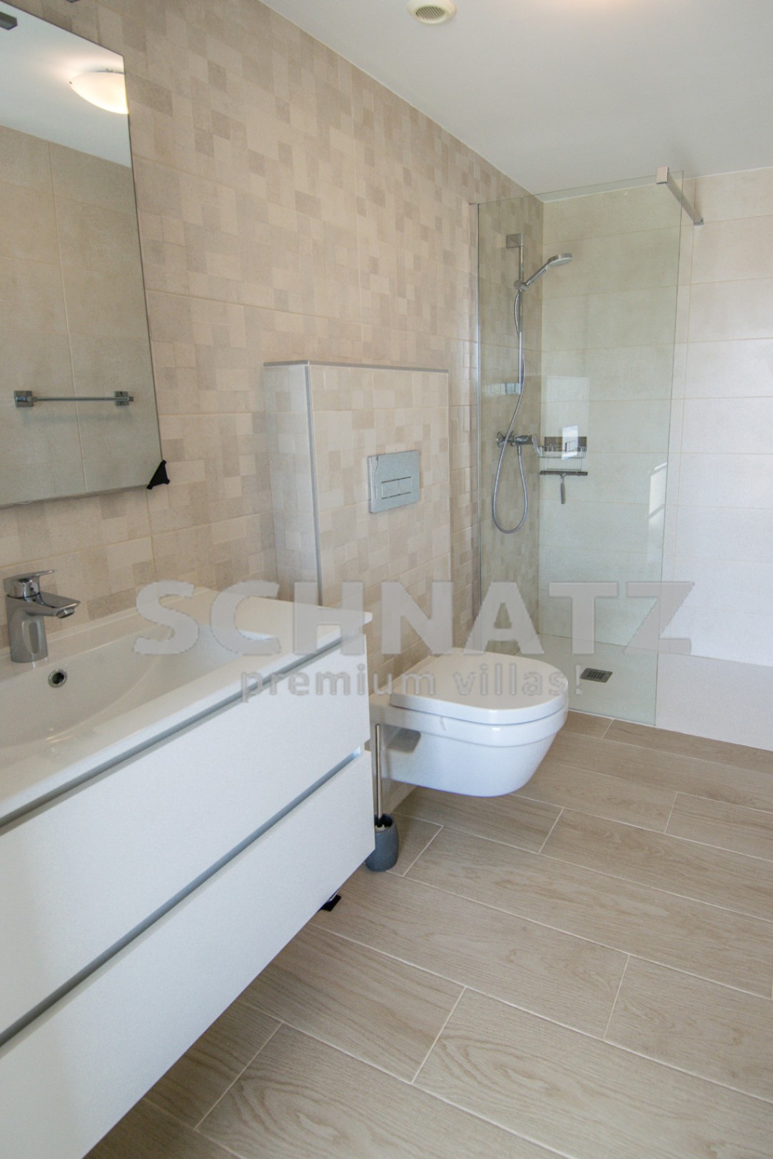 Amplio apartamento dúplex con vistas al mar en venta en Finestrat