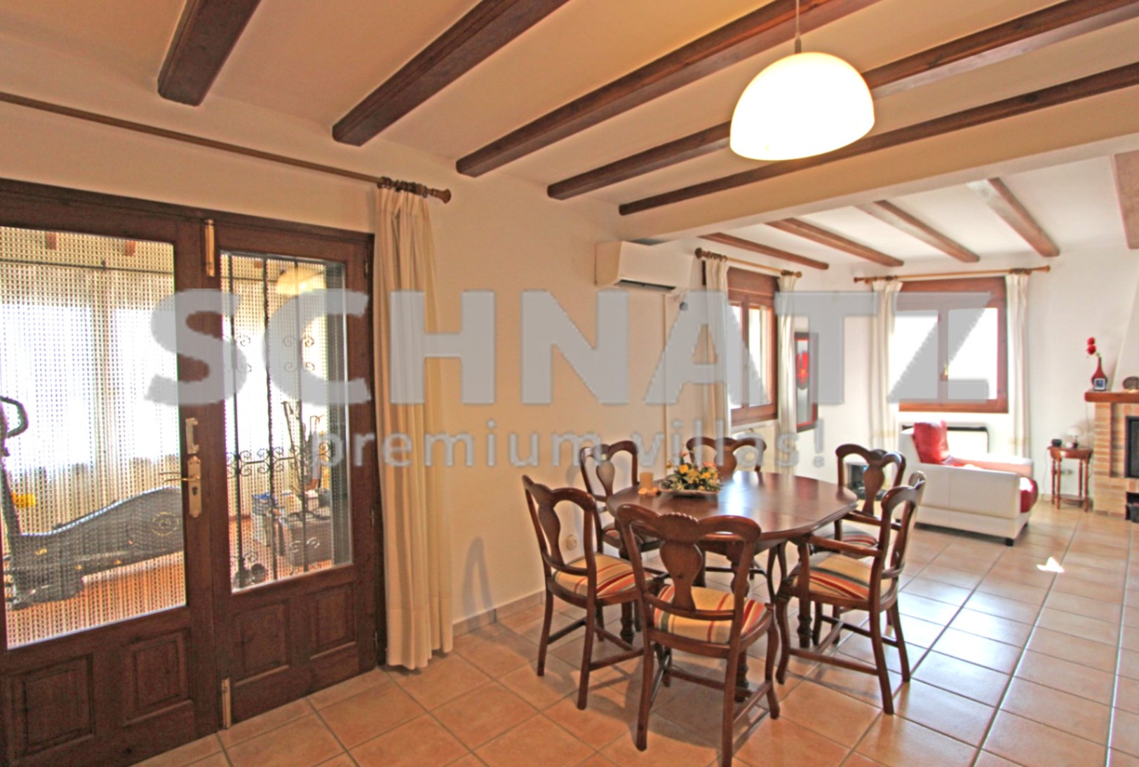 Villa en venta en Orba