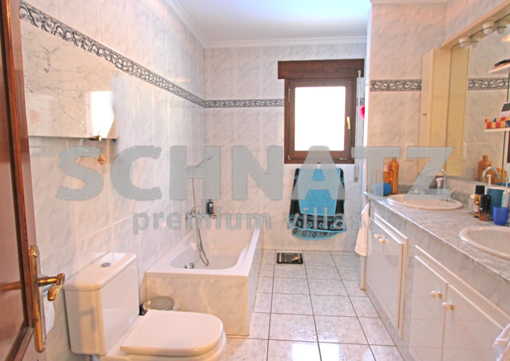 Villa en venta en Orba