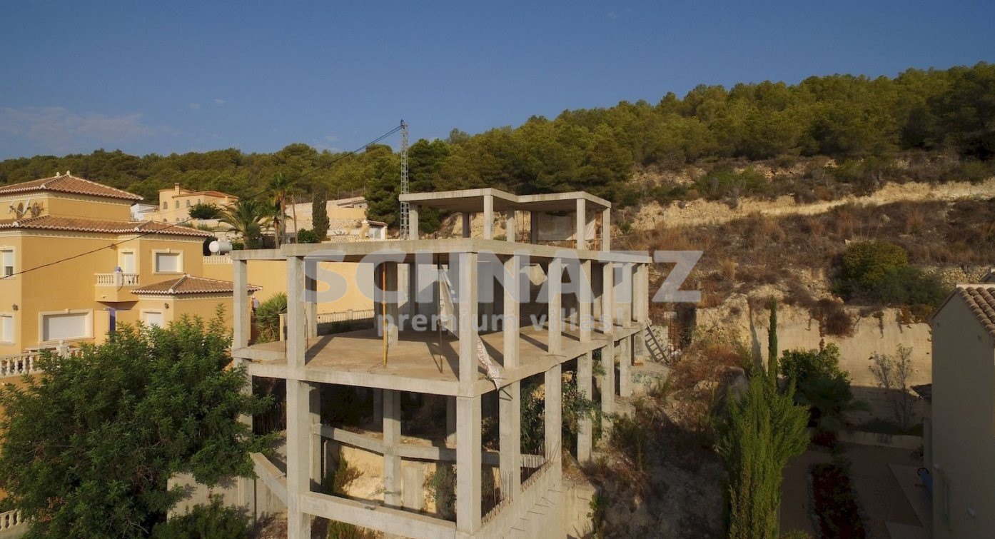 Projekt einer Luxus-Villa mit Panoramablick auf das Meer