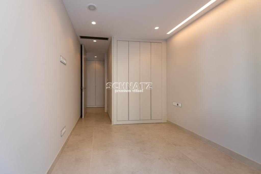 Moderna planta baja en Benidorm