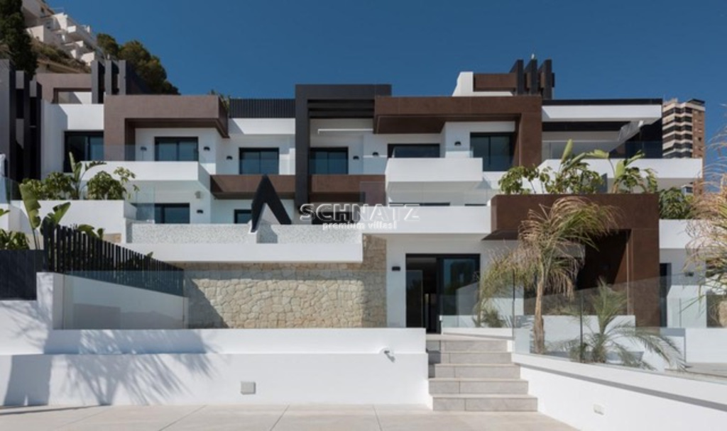 Moderna planta baja en Benidorm